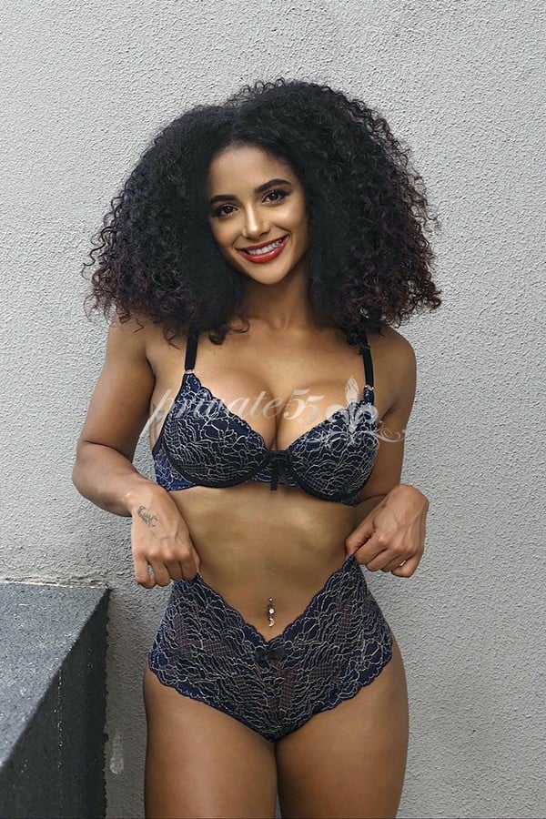 Manuela Borges - Acompanhante de Luxo em São Paulo