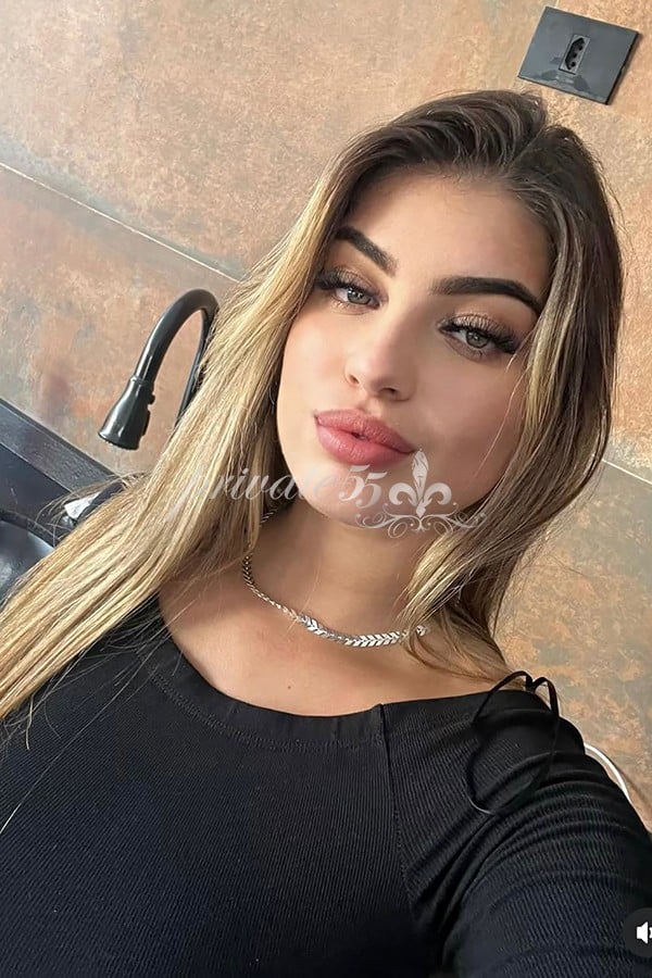 Pietra Lins - Acompanhante Verificada em Florianópolis