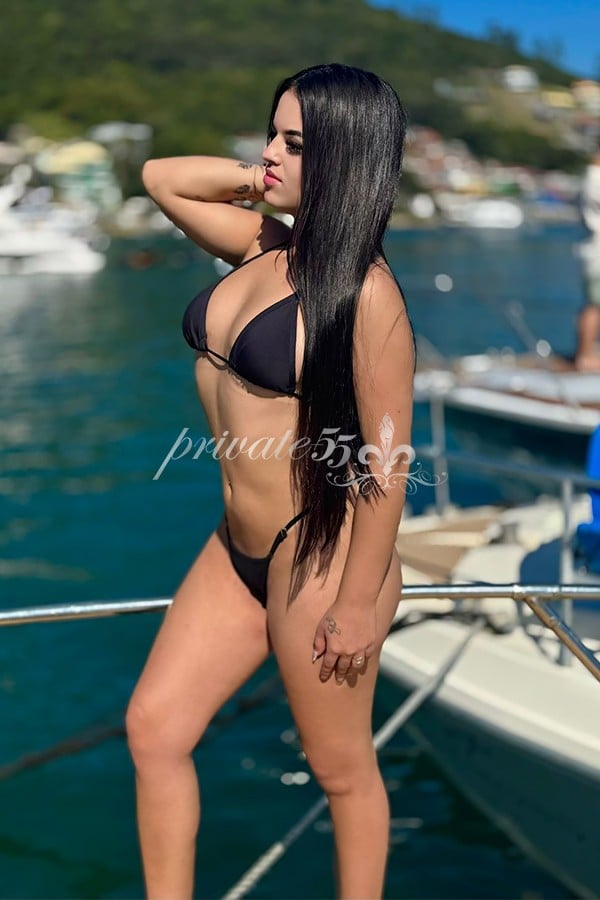 Carol Becker - Acompanhante Verificada em Balneário Camboriú