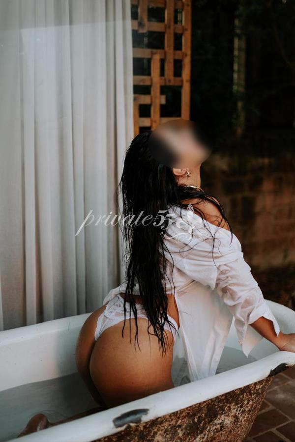 Ellen Ferrari - Garota de Programa em Balneário Camboriú