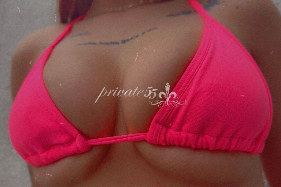 Larissa  Becker - Acompanhante em Joinville