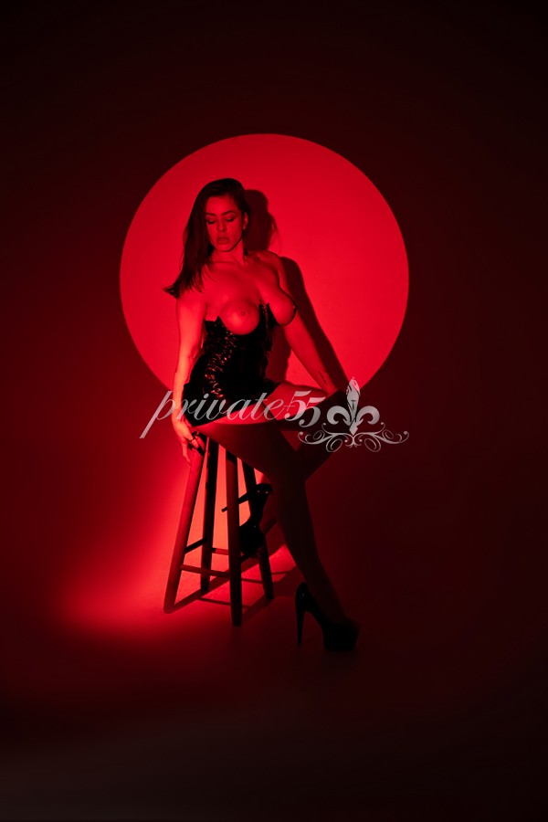 Evelyn Zain - Garota de Programa em São Paulo