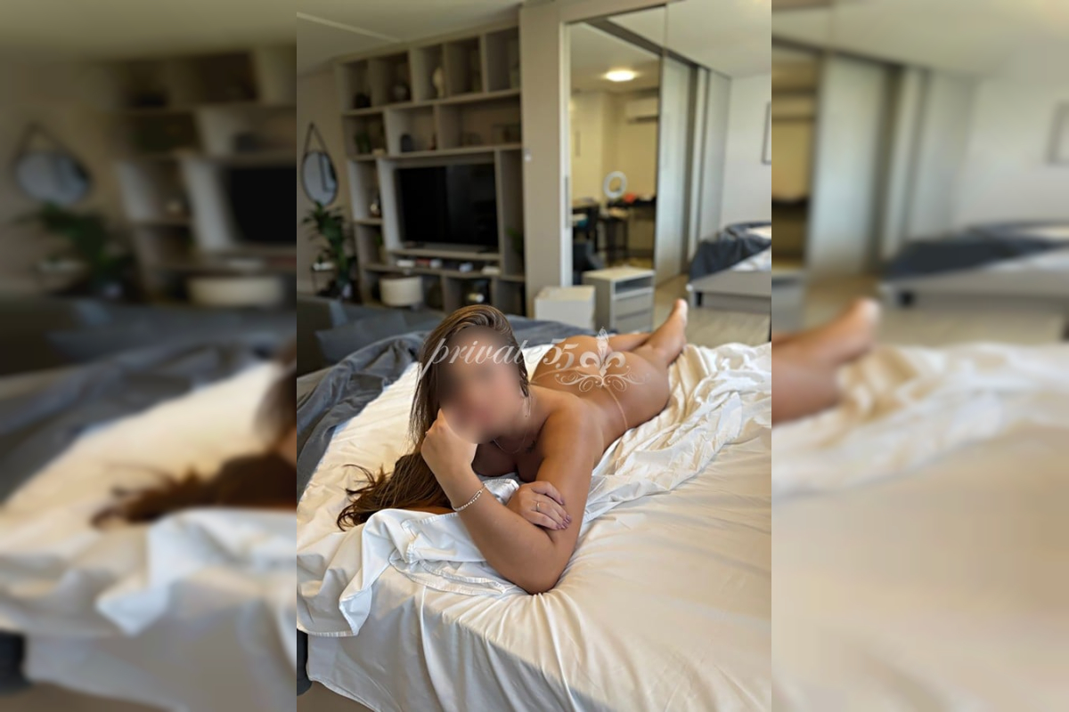 Ísis  Ferrari - Acompanhante em Balneário Camboriú