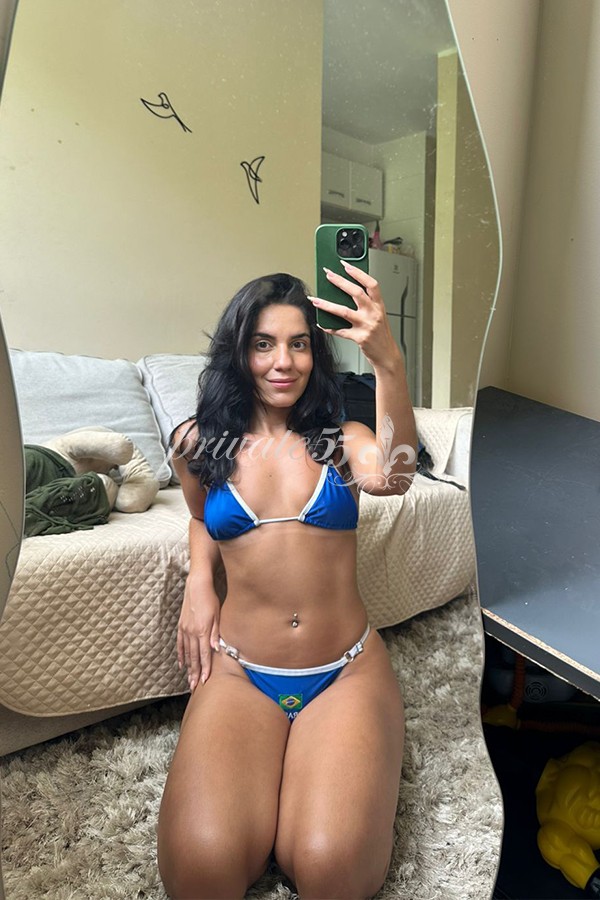 Lia França - Acompanhante de Luxo em Rio de Janeiro