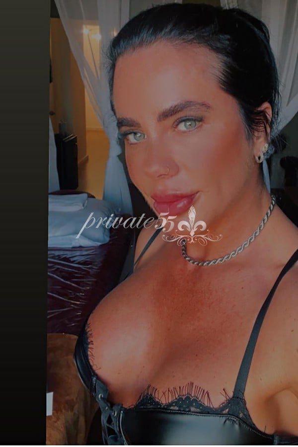 Lia Freya - Acompanhante em Porto Alegre