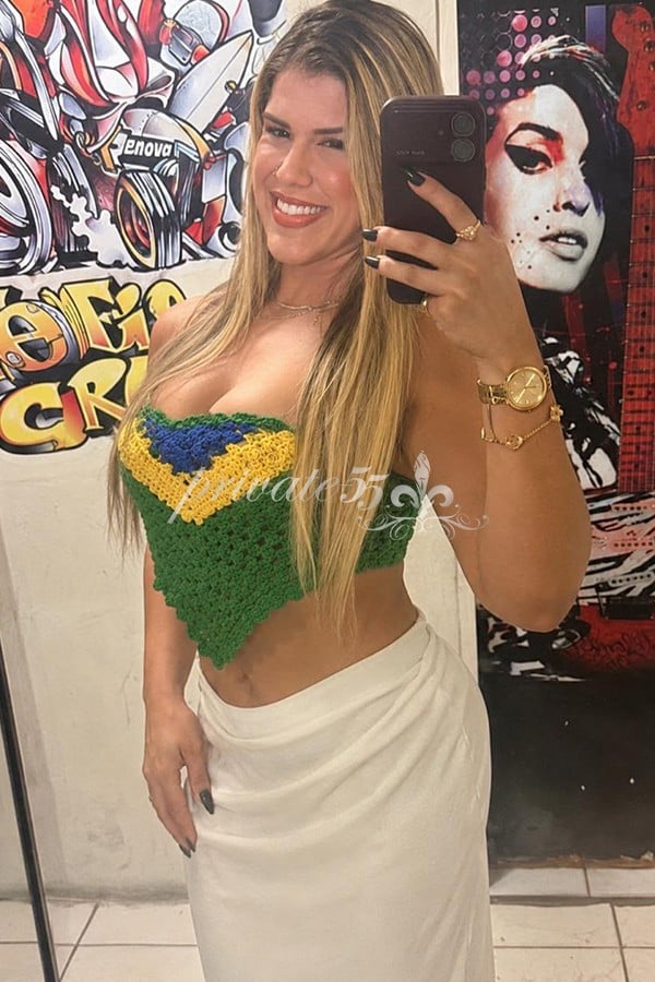 Bia  Caldas - Acompanhante de Luxo em Rio de Janeiro