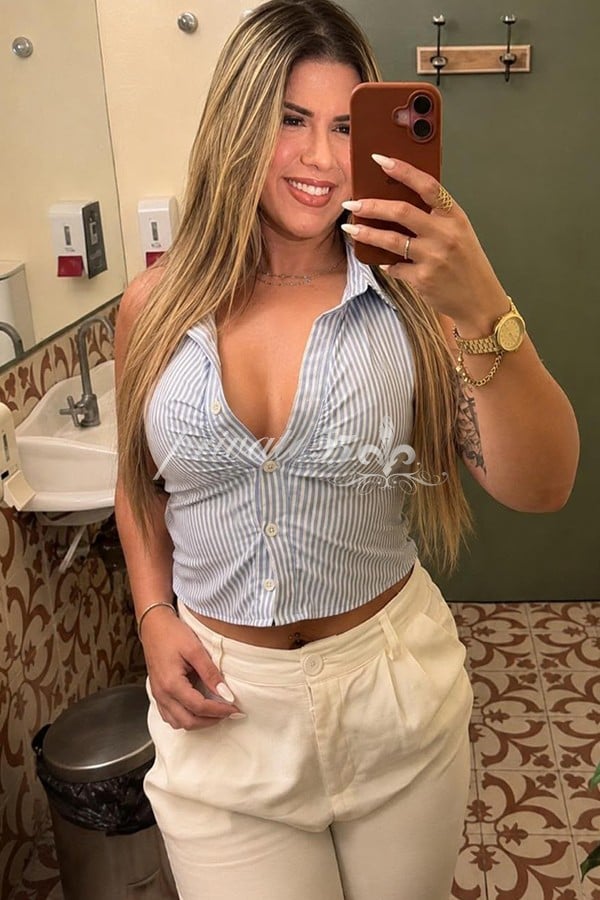 Bia  Caldas - Acompanhante em Rio de Janeiro