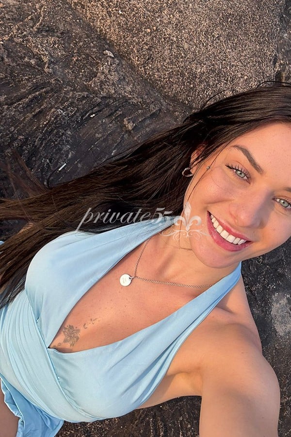 Clara Dalcol - Acompanhante em Balneário Camboriú