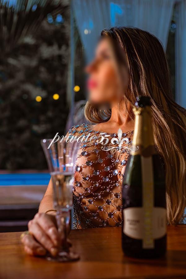 Paola Ferraz - Acompanhante de Luxo em Brasília