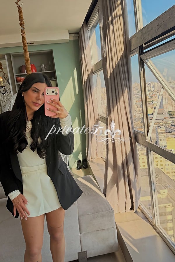 Daniela Moura - Acompanhante de Luxo em São Paulo