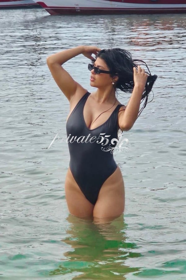 Heloisa Medeiros - Garota de Programa em Curitiba