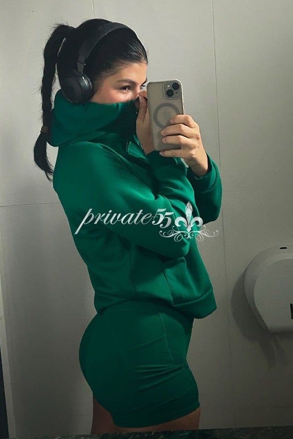 Heloisa Medeiros - Acompanhante de Luxo em Curitiba