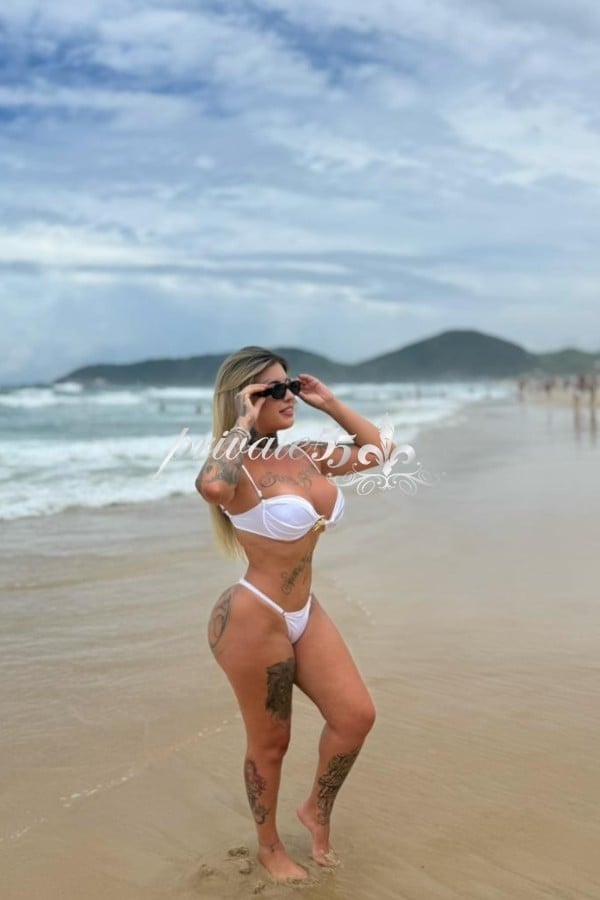 Júlia Macedo - Acompanhante de Luxo em Porto Alegre