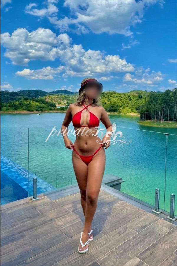 Bia Soares - Garota de Programa em Balneário Camboriú