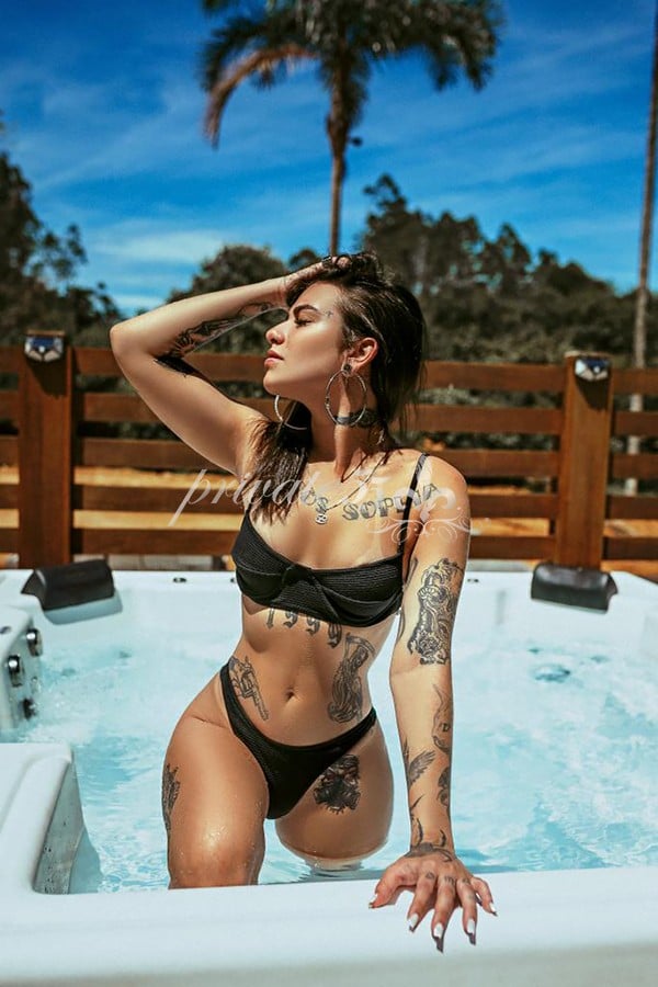 Foto 13 de Victoria Aguilar