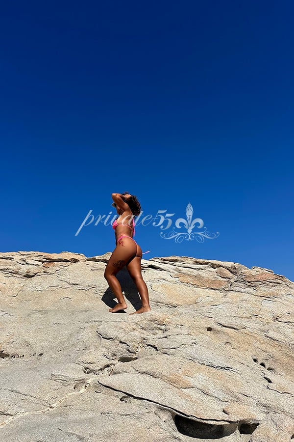 Vivi Bernardi - Acompanhante de Luxo em Florianópolis