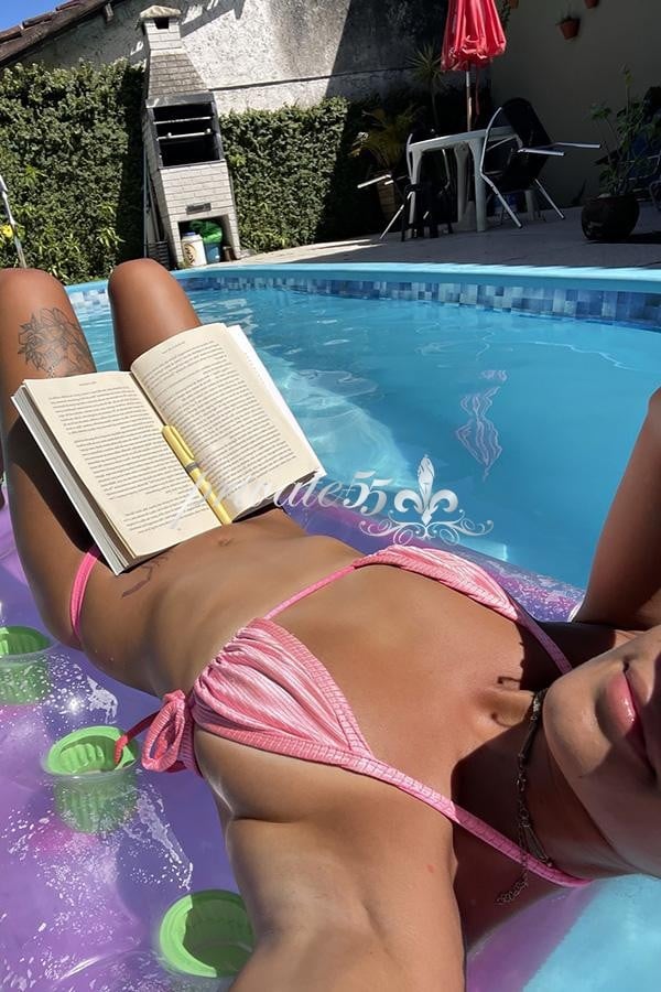 Vivi Bernardi - Acompanhante em Florianópolis