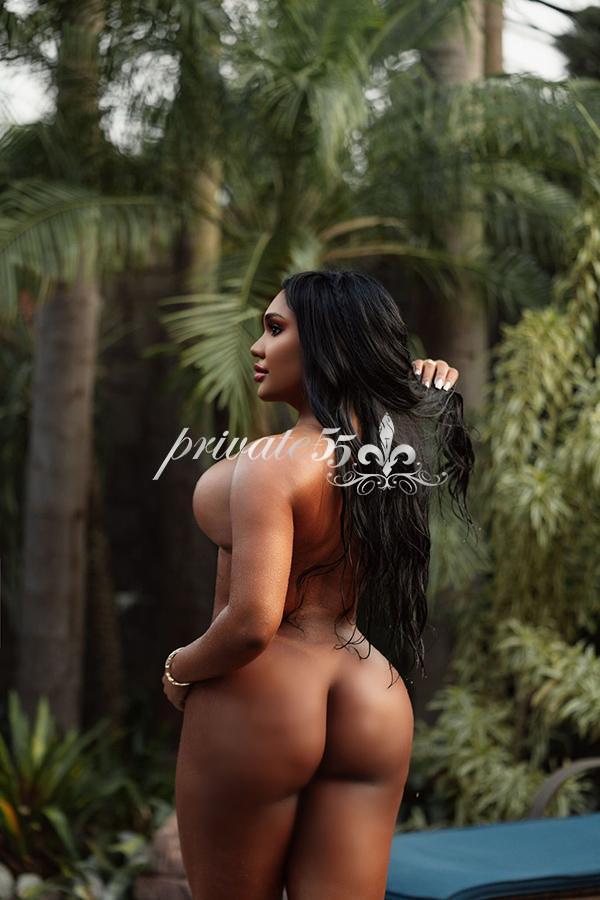 Sarah Cash - Acompanhante em Curitiba