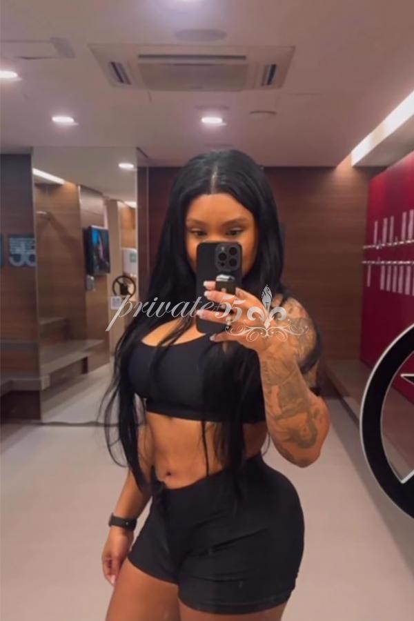 Sarah Cash - Acompanhante de Luxo em Curitiba