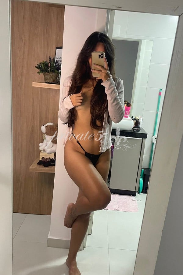 Geovanna Flores - Acompanhante Verificada em Florianópolis