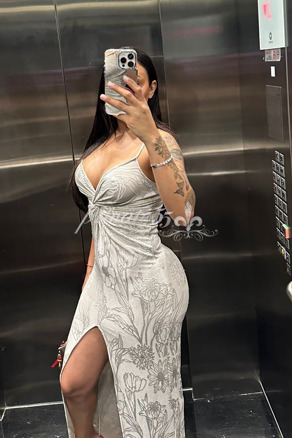 Foto 2 de Anitta Lopes