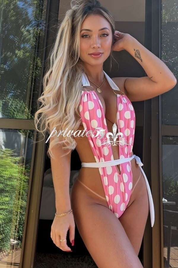 Jaque Ribeiro - Acompanhante de Luxo em Brasília