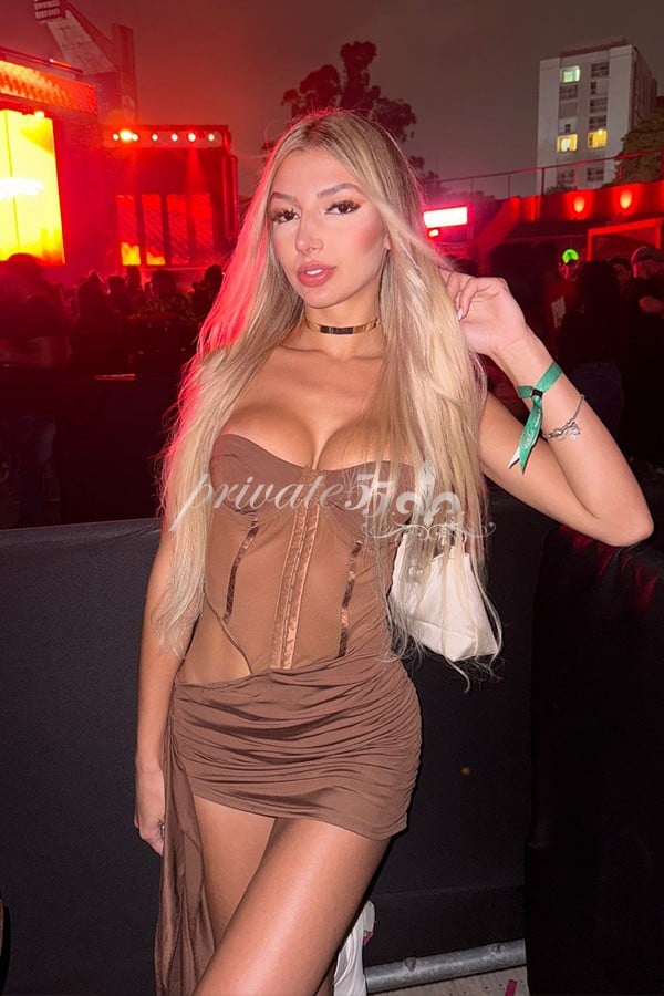 Foto 10 de Mia Lucci