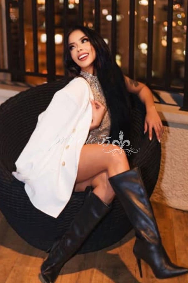 Angel Lovatelii - Acompanhante de Luxo em Curitiba