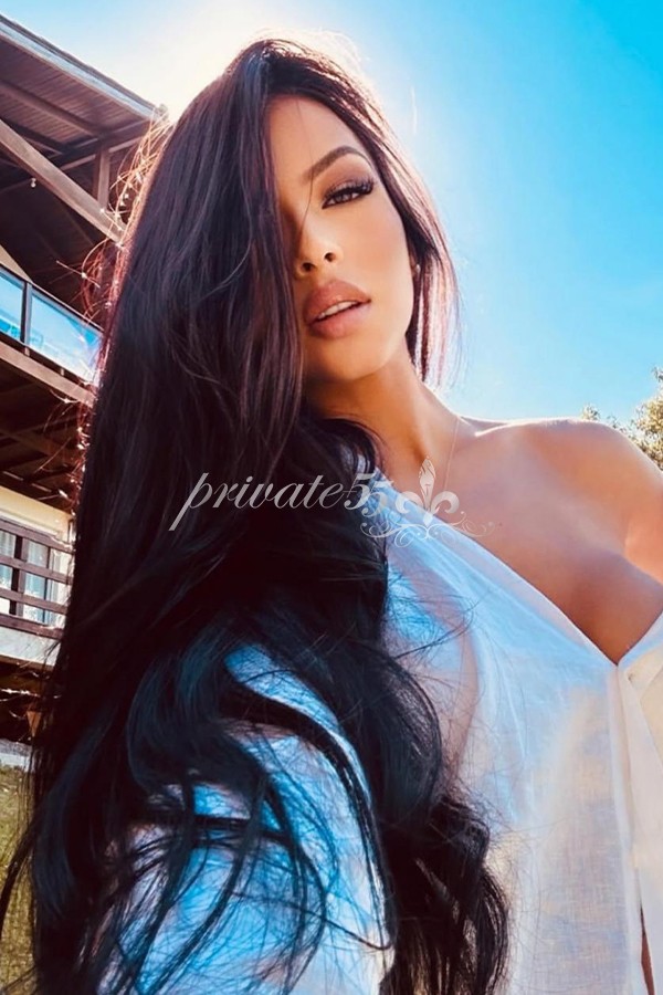 Angel Lovatelii - Acompanhante de Luxo em Curitiba