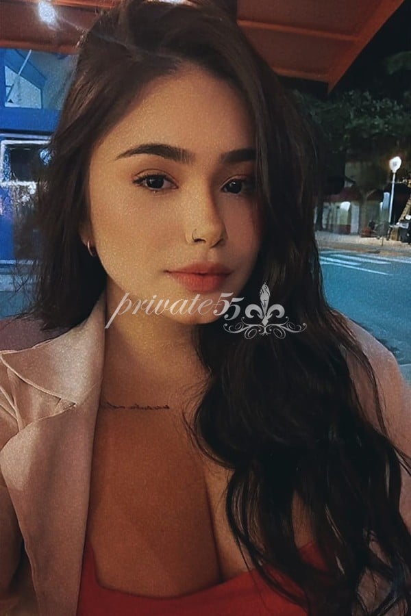 Ayla Puzzuolli - Acompanhante em Balneário Camboriú