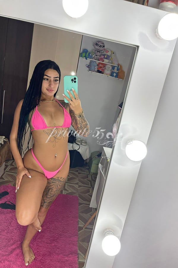 Foto 12 de Alice Dias