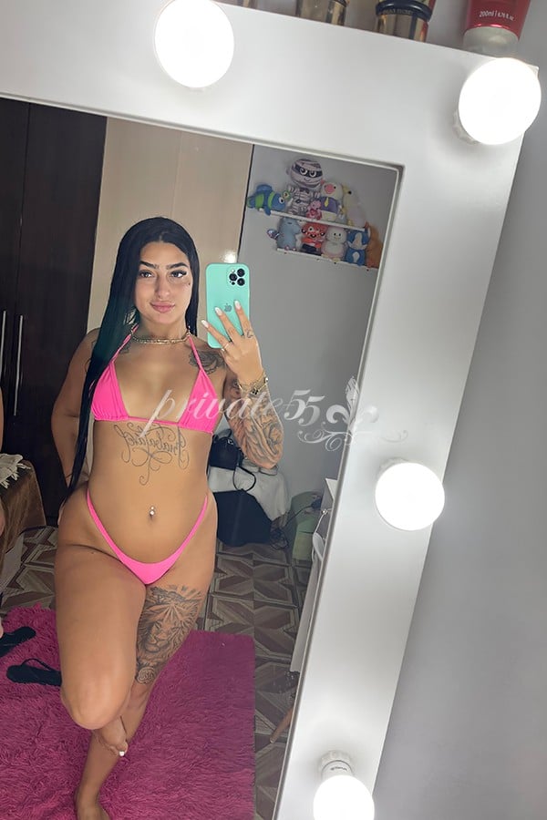 Foto 10 de Alice Dias