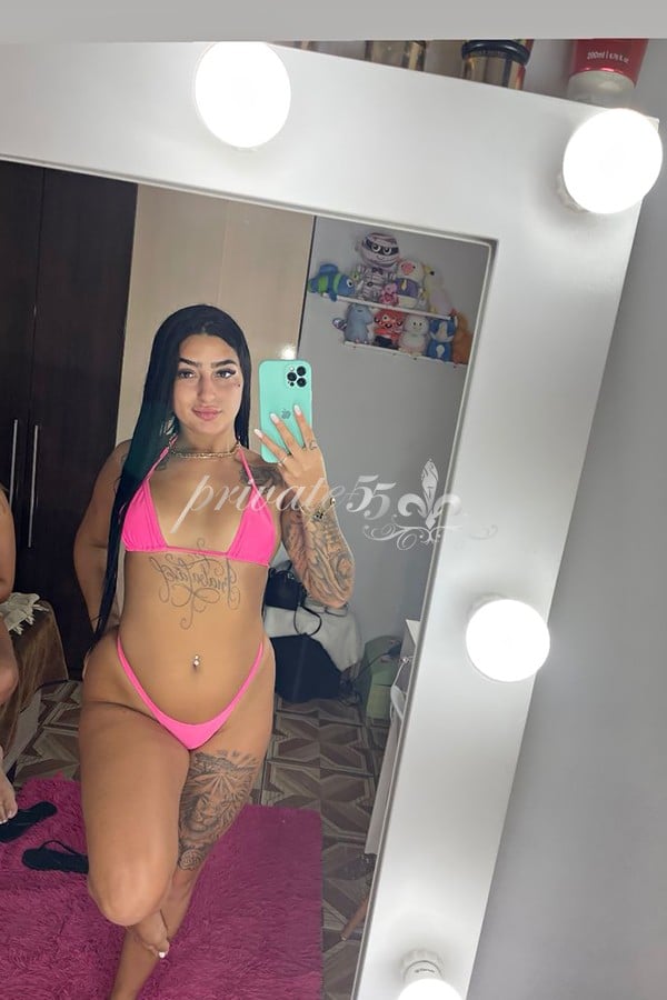 Foto 9 de Alice Dias