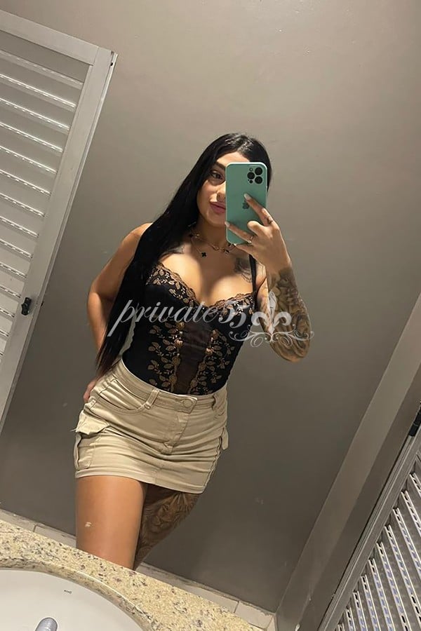 Foto 2 de Alice Dias