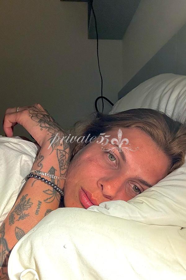 Cleo Salvatori - Acompanhante de Luxo em Florianópolis