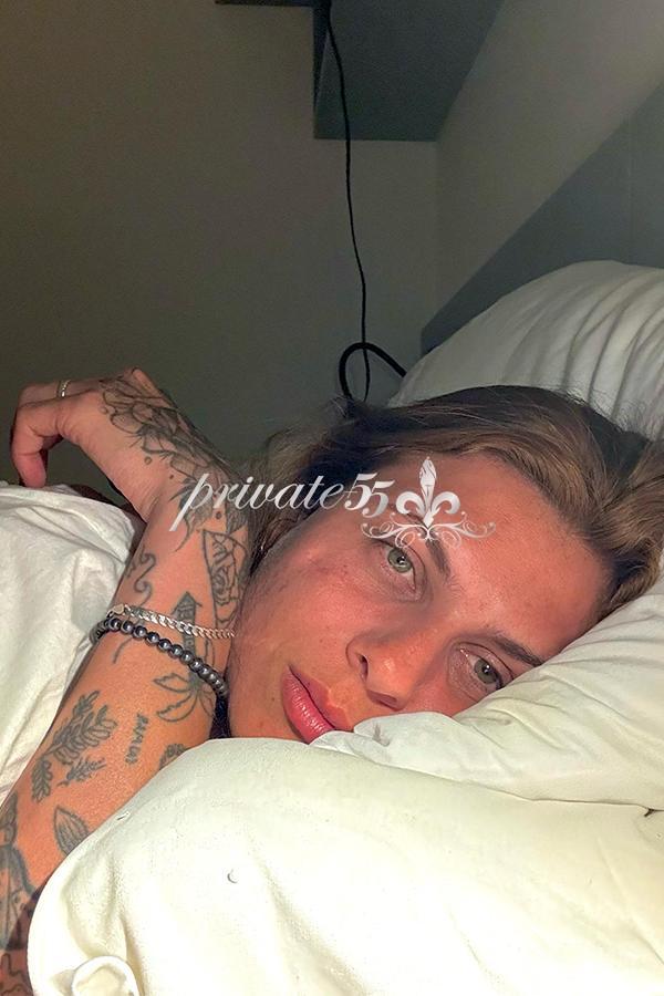 Cleo Salvatori - Acompanhante de Luxo em Florianópolis