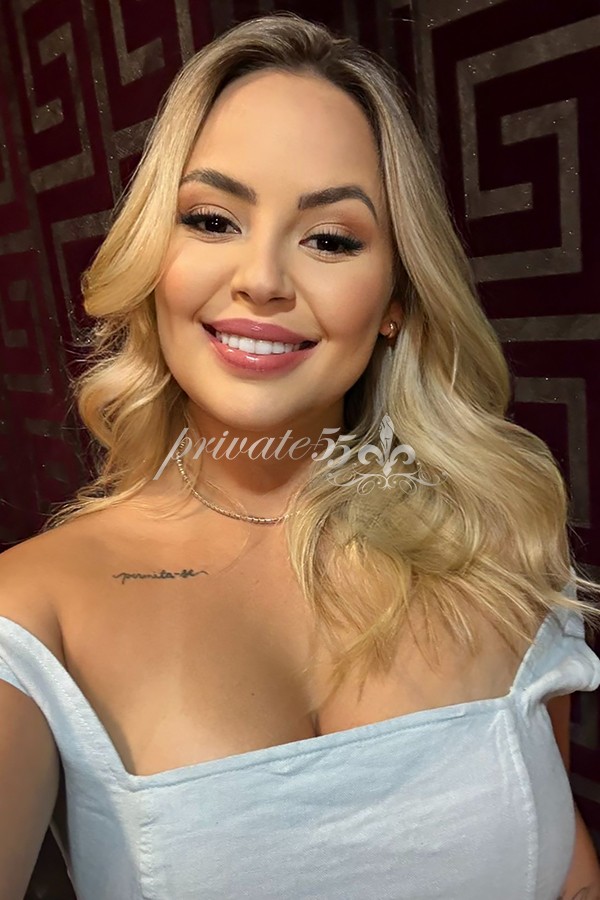 Nathalia Vallenz - Acompanhante de Luxo em Rio de Janeiro