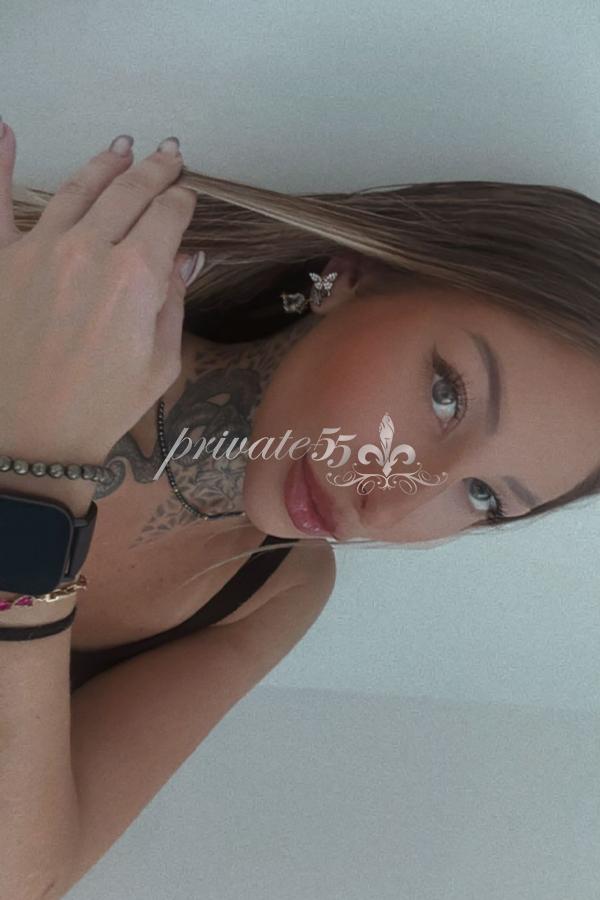 Cristal Sanzio - Acompanhante de Luxo em Florianópolis