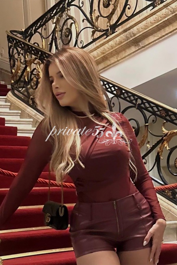 Mel Souza - Garota de Programa em Florianópolis