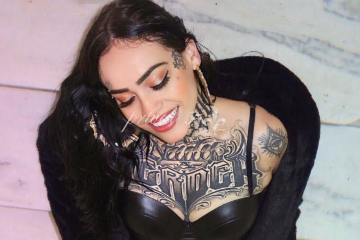 Vitória Lins - Acompanhante de Luxo em Florianópolis