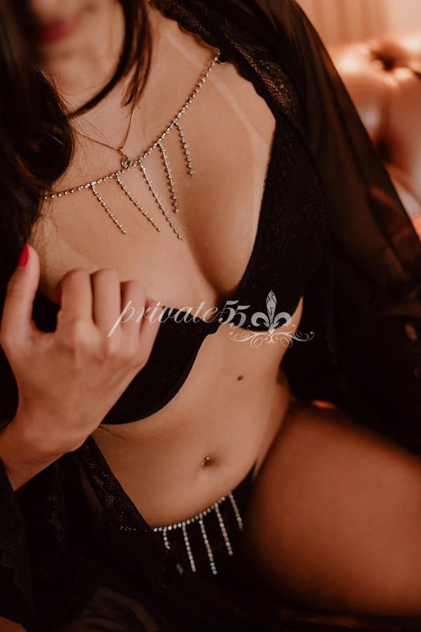 Ruby Morena - Acompanhante de Luxo em Florianópolis