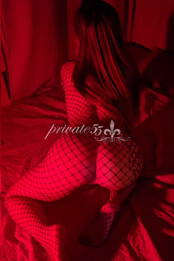 Angel Schmitz - Garota de Programa em Florianópolis