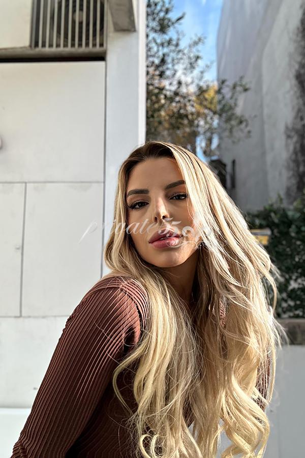 Nikolly Bastos - Garota de Programa em Florianópolis