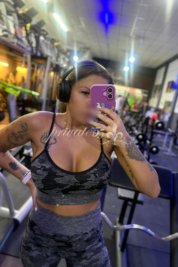 Foto 1 de Mia Lacerda