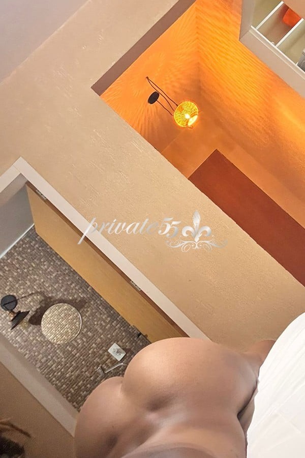 Sales Amorim - Garota de Programa em Florianópolis