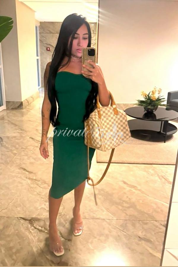 Gabrielly Sayumi - Acompanhante de Luxo em Balneário Camboriú