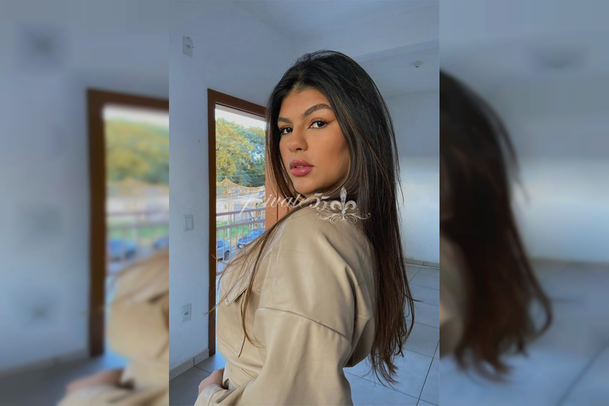 Larissa  Saliba - Acompanhante em Curitiba