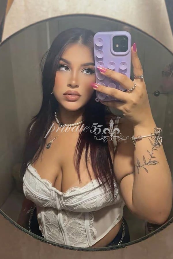 Foto 7 de Isadora Diniz