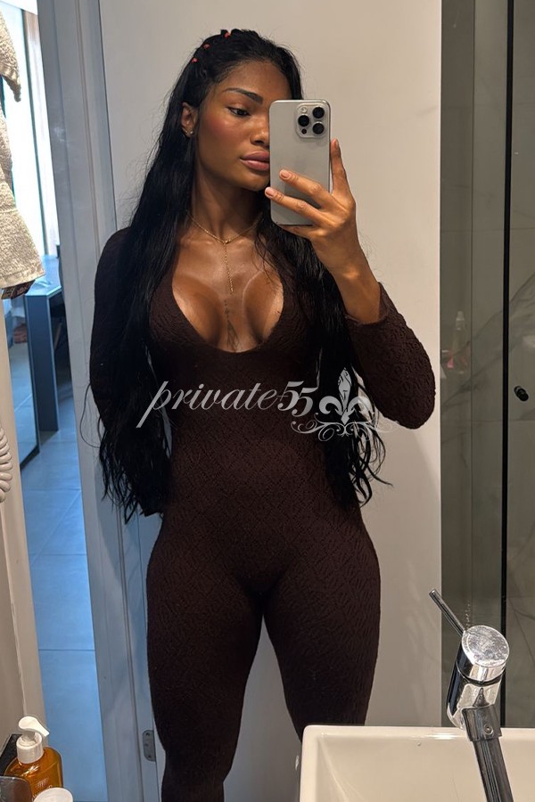 Amanda Lima - Acompanhante de Luxo em São Paulo