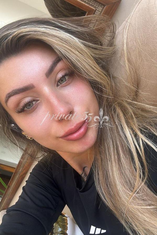 Cecília Kostowski - Acompanhante de Luxo em São Paulo